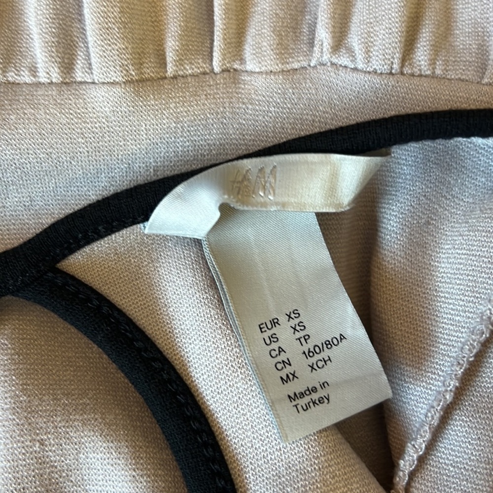 LAST PRICE H&M Cream Brown muscle sleeves fit and flare below knee dress size XS - Picture 5 of 12